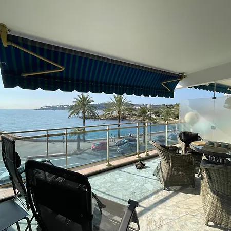 Terrasse En Front De 昂蒂布