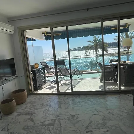 Apartment Terrasse En Front De Antibes